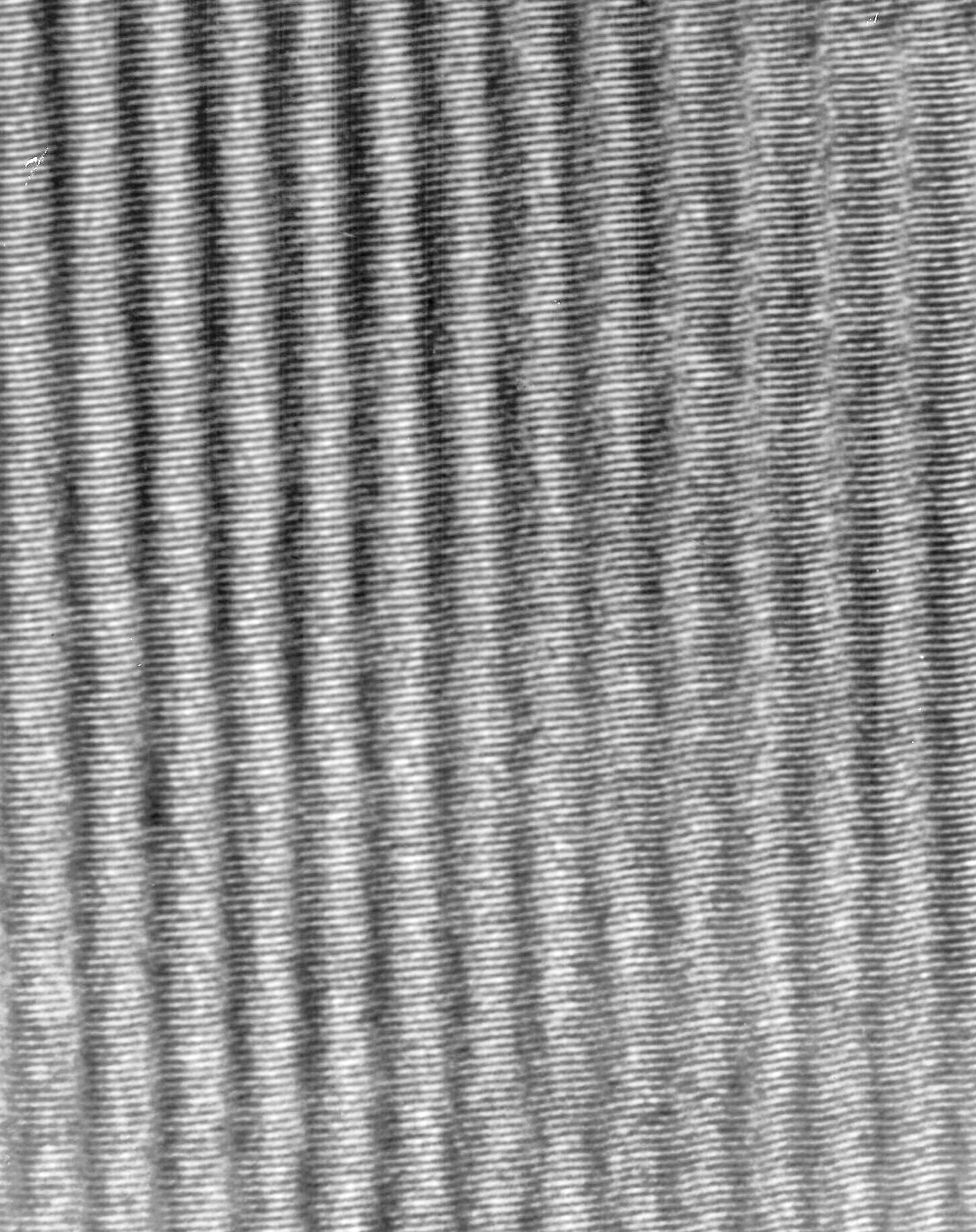 Grain boundaries in Si; first HRTEM