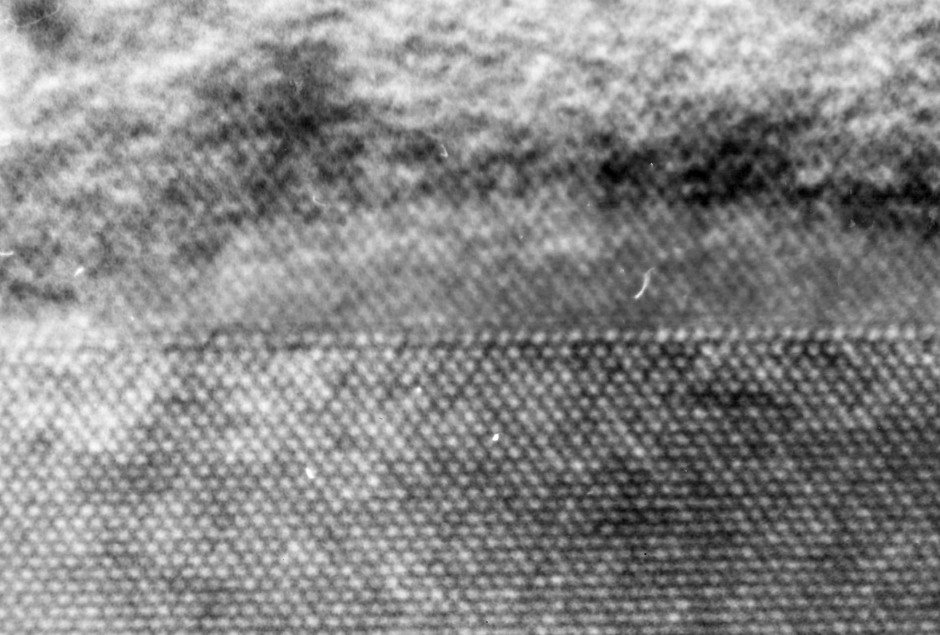 HRTEM Si - NiSiSi interface