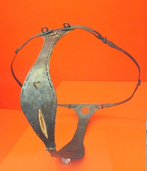 Chastity belt