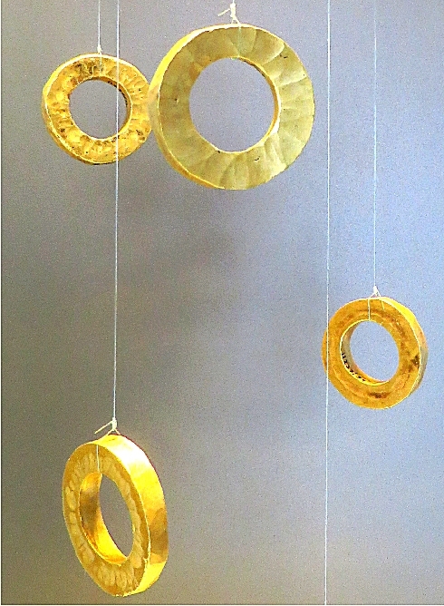 Israel museum; early gold