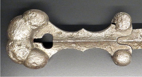 Celtic Knollenknauf sword; Stuttgart