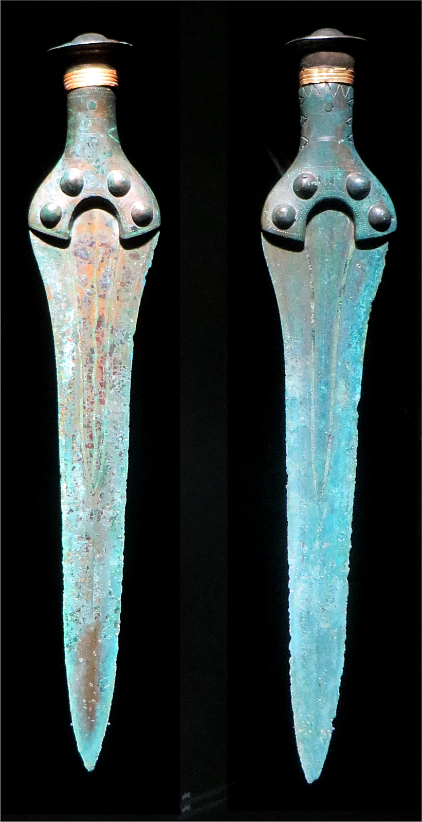 Nebra bronze swords