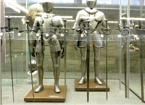 Armor; swords, Germanisches Nationalmuseum, 
Nrnberg, Germany