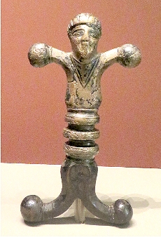 Celtic 
anthropoid sword handle