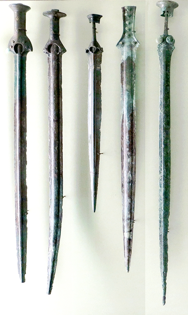 Bronze thrusting swords