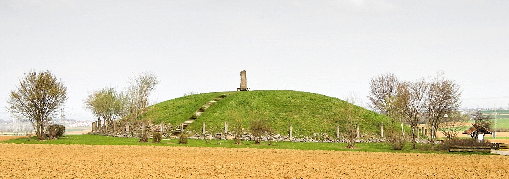 Celtic grave Hochdorf tumulus