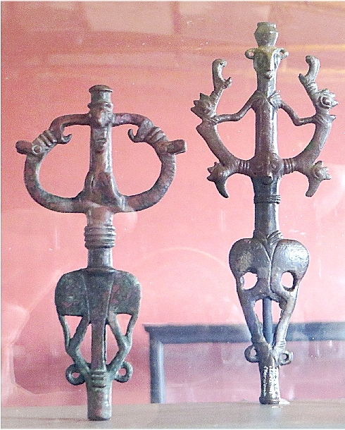 Luristan bronze standarts; Neues Museum, 
Berlin