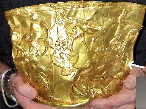 Hasanlu gold bowl daggers