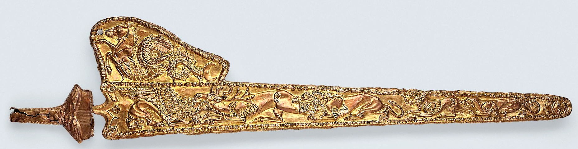 Akinaka; gold scabbard, hilt