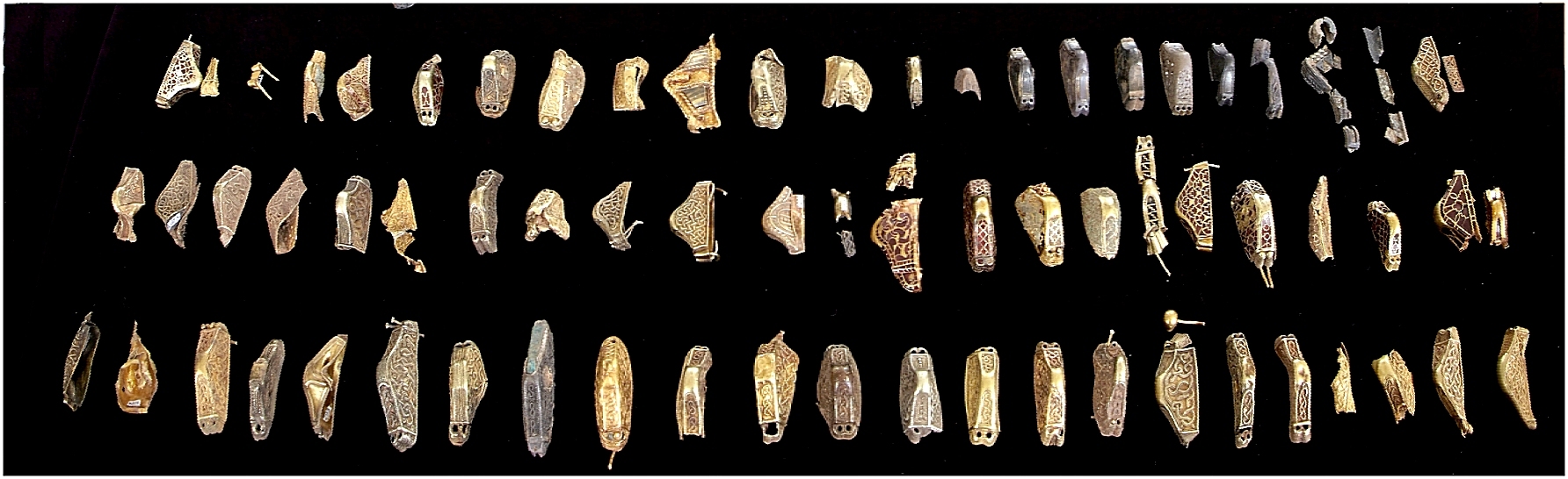 Staffordshire hoard; overview pommels